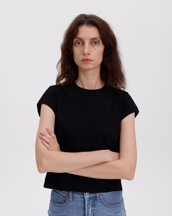 Black Veloria crew neck short sleeve casual T shirt