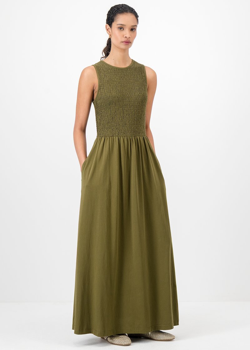 Olive Green Velmira Smocked Maxi Dress Printnewtee Sleeveless Gathered Casual Fit